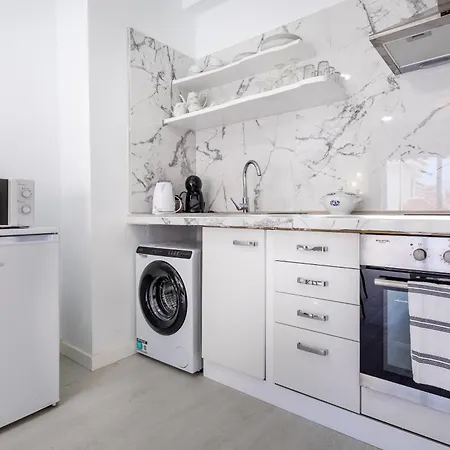 Apartment Brand New Amazing Floritas 21-4