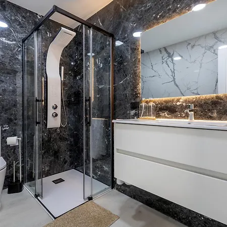 Apartment Brand New Amazing Floritas 21-4 *