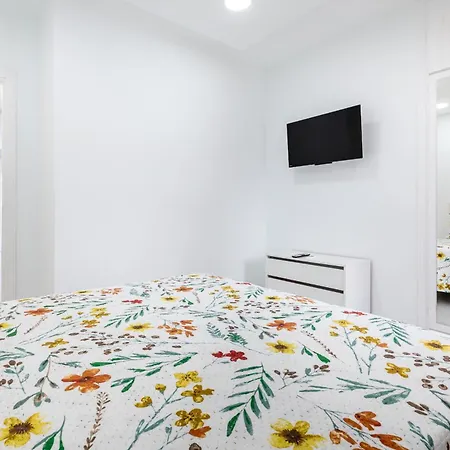 Apartment Brand New Amazing Floritas 21-4